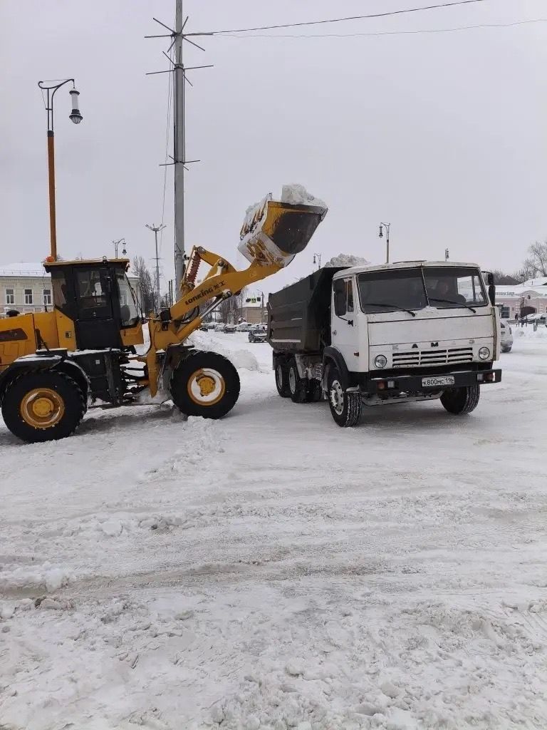 С начала года с чистопольских улиц вывезли более 24 тысяч кубометров снега