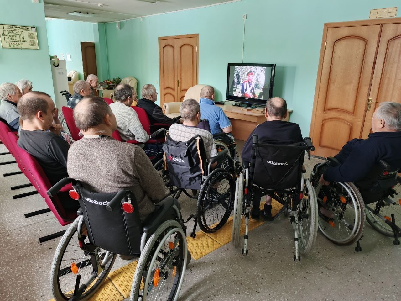 В «Юлдаше» отметили День чтения вслух и юбилей киносказочника Александра Роу