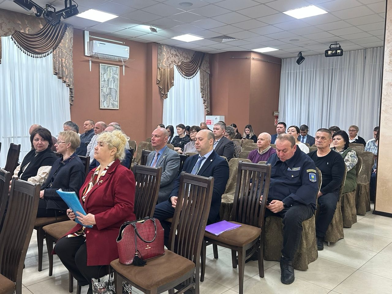 Опека, агропром и безопасность: о чем говорили на аппаратном совещании в чистопольском муниципалитете