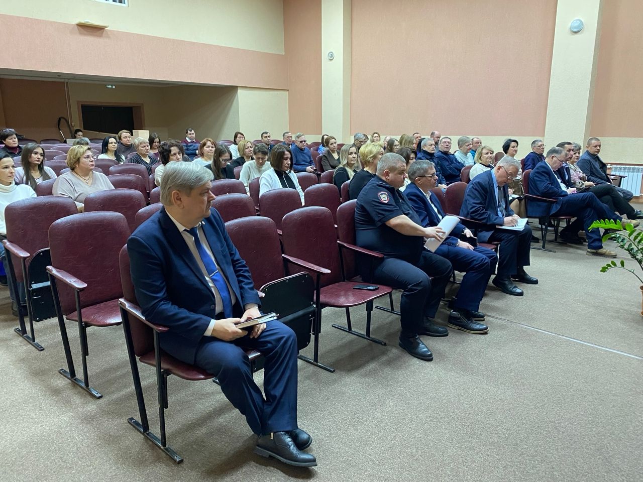 В Чистопольском районе выявлены факты хищения бюджетных средств и коммерческого подкупа должностных лиц