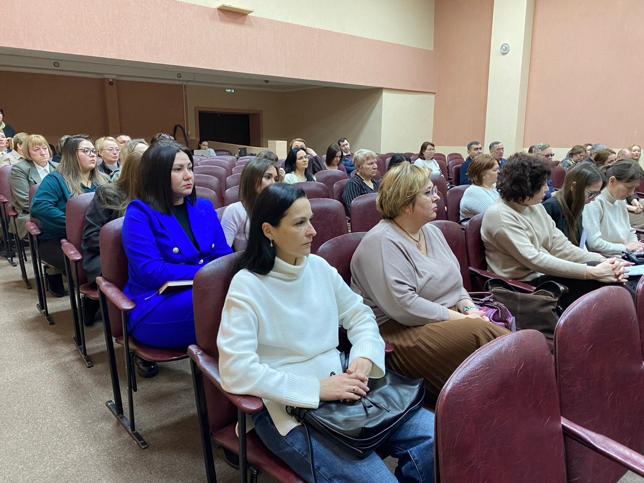 В Чистопольском районе выявлены факты хищения бюджетных средств и коммерческого подкупа должностных лиц