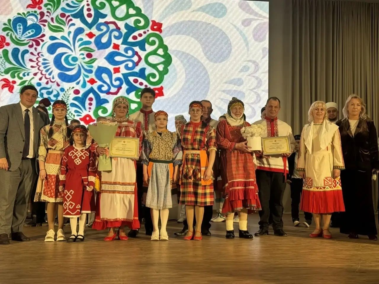 Семья Львовых из Чистопольского района заняла третье место на фестивале родословной «Эхо веков»