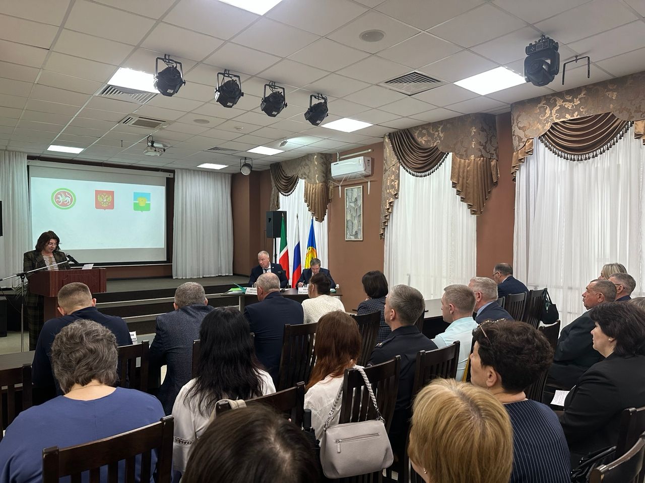 Чистопольские депутаты единогласно поддержали изменения в полномочиях и структуре исполкома