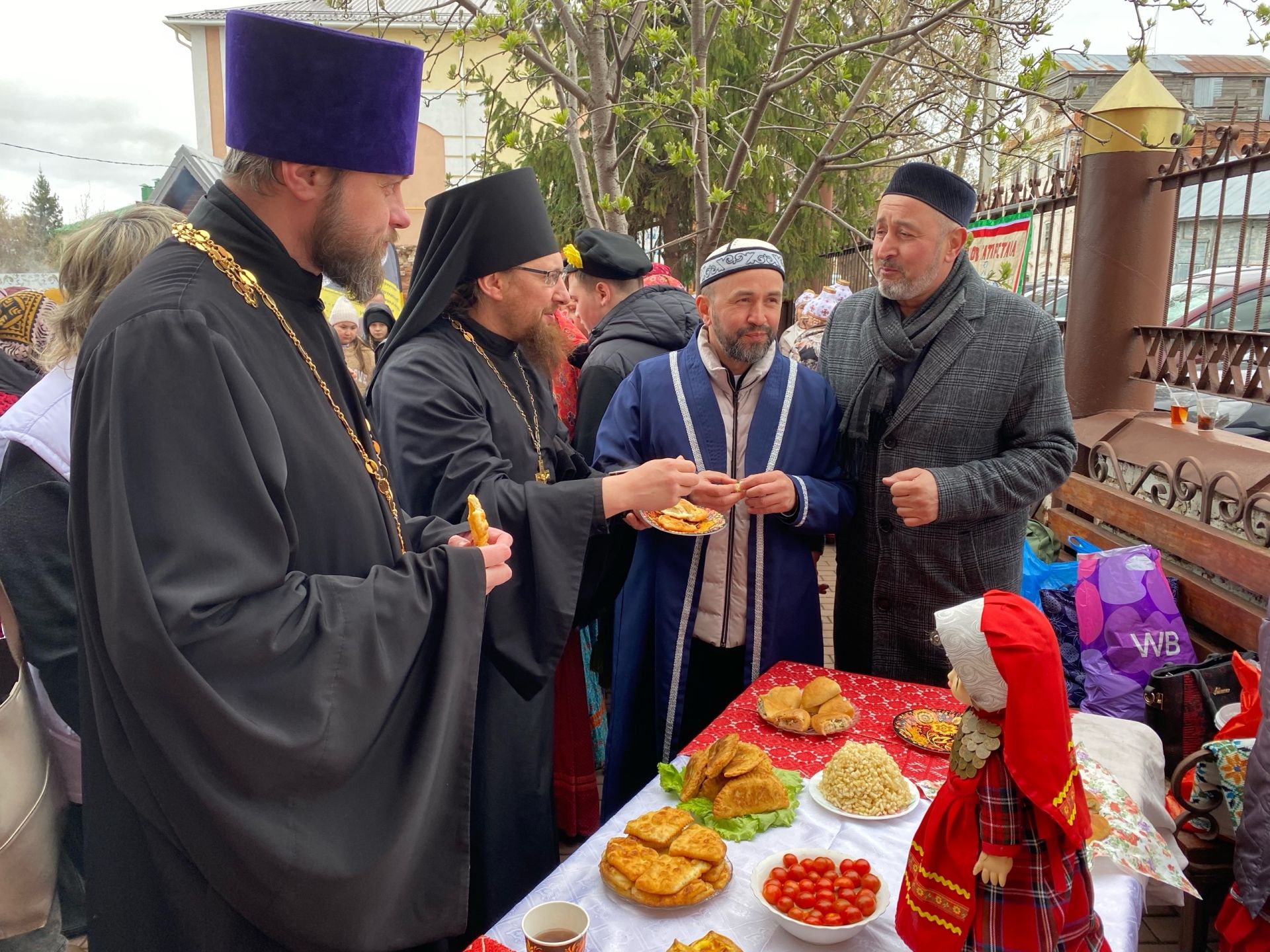 Национальные традиции, песни и угощения: в Чистополе прошел фестиваль дружбы народов