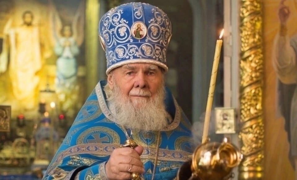 В Чистополе освятят кресты на могилах почитаемых пастырей — схиархимандрита Сильвестра и протоиерея Василия Лоханова
