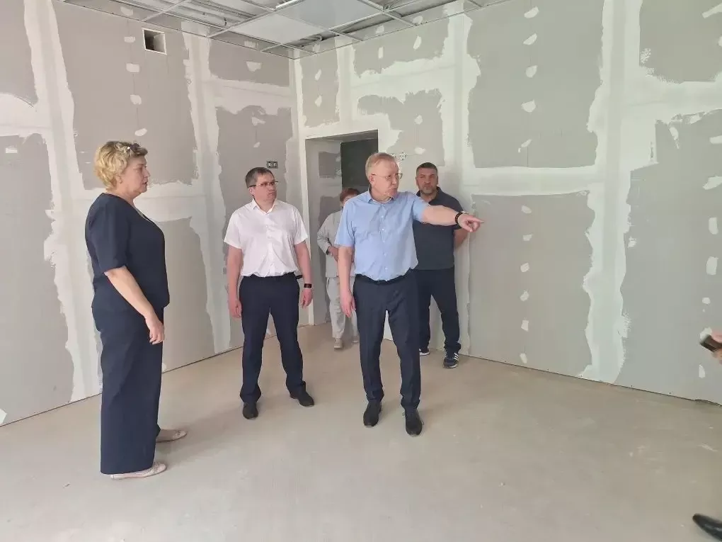 Депутат Госдумы Олег Морозов оценил развитие Чистопольского района и встретился с жителями
