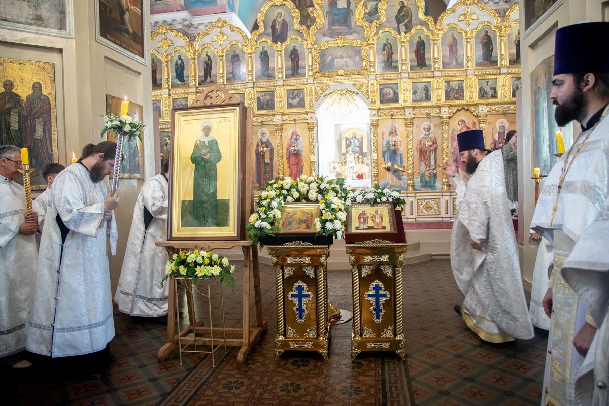 В Чистополе встретили икону блаженной Матроны Московской