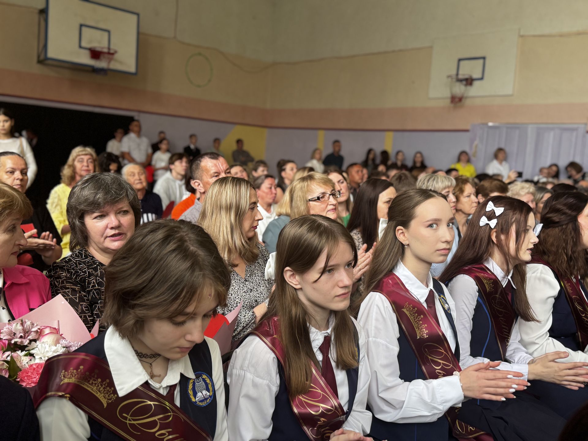 В чистопольском лицее № 1 прошла линейка, посвящённая последнему звонку
