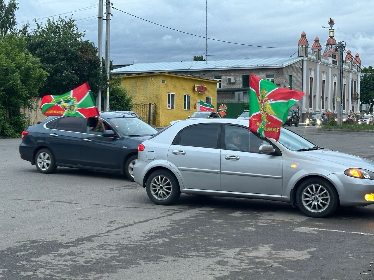 Автопробег пограничников прошел по улицам Чистополя