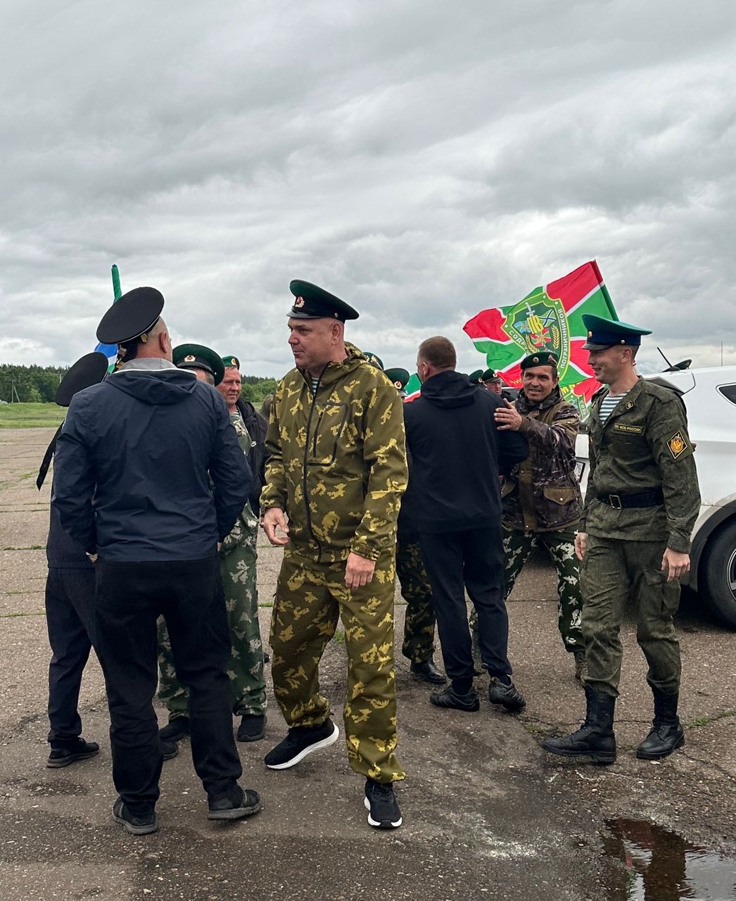 Автопробег пограничников прошел по улицам Чистополя