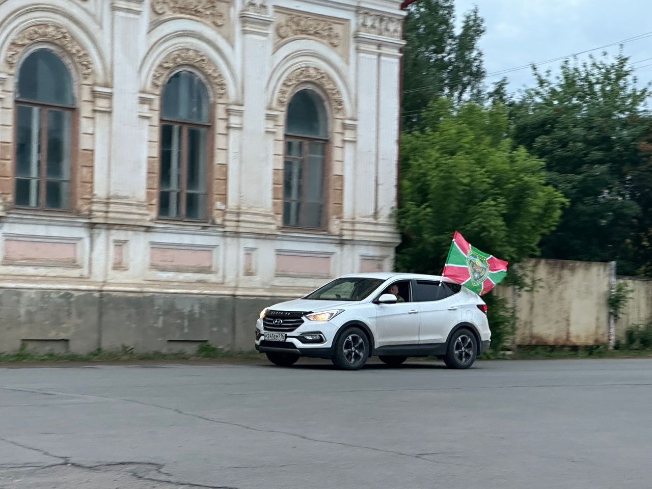 Автопробег пограничников прошел по улицам Чистополя