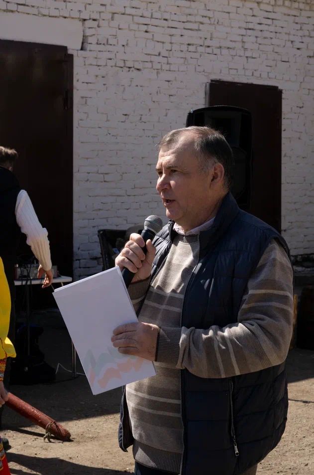 В Чистополе открылась «Купеческая усадьба»: верблюд, свечи и печь с блинами