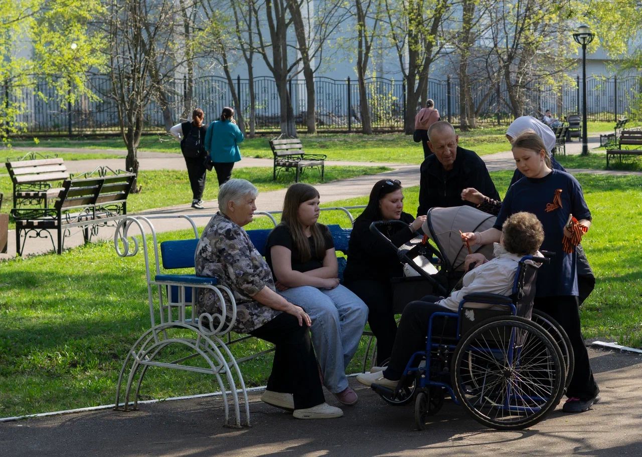 Символ Победы: чистопольская молодёжь раздала 300 георгиевских лент
