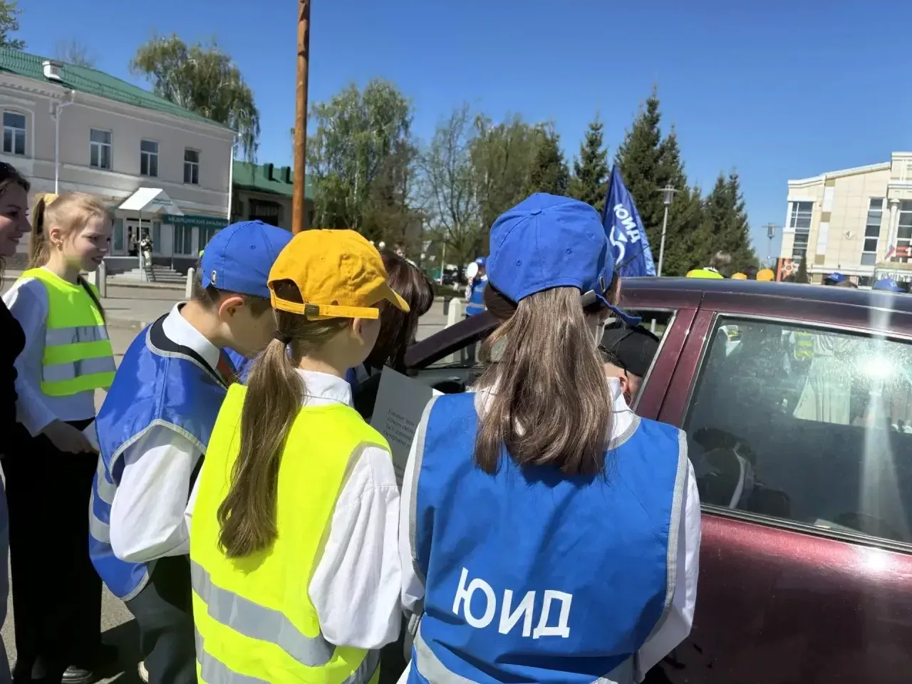 Напомнили ПДД и поздравили с Днем Победы: в Чистополе провели профилактическую акцию для водителей