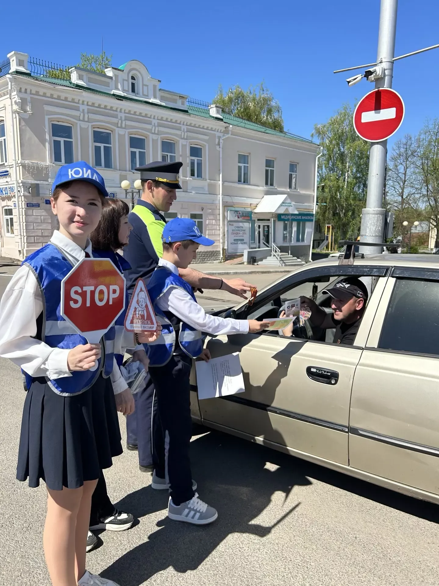 Напомнили ПДД и поздравили с Днем Победы: в Чистополе провели профилактическую акцию для водителей