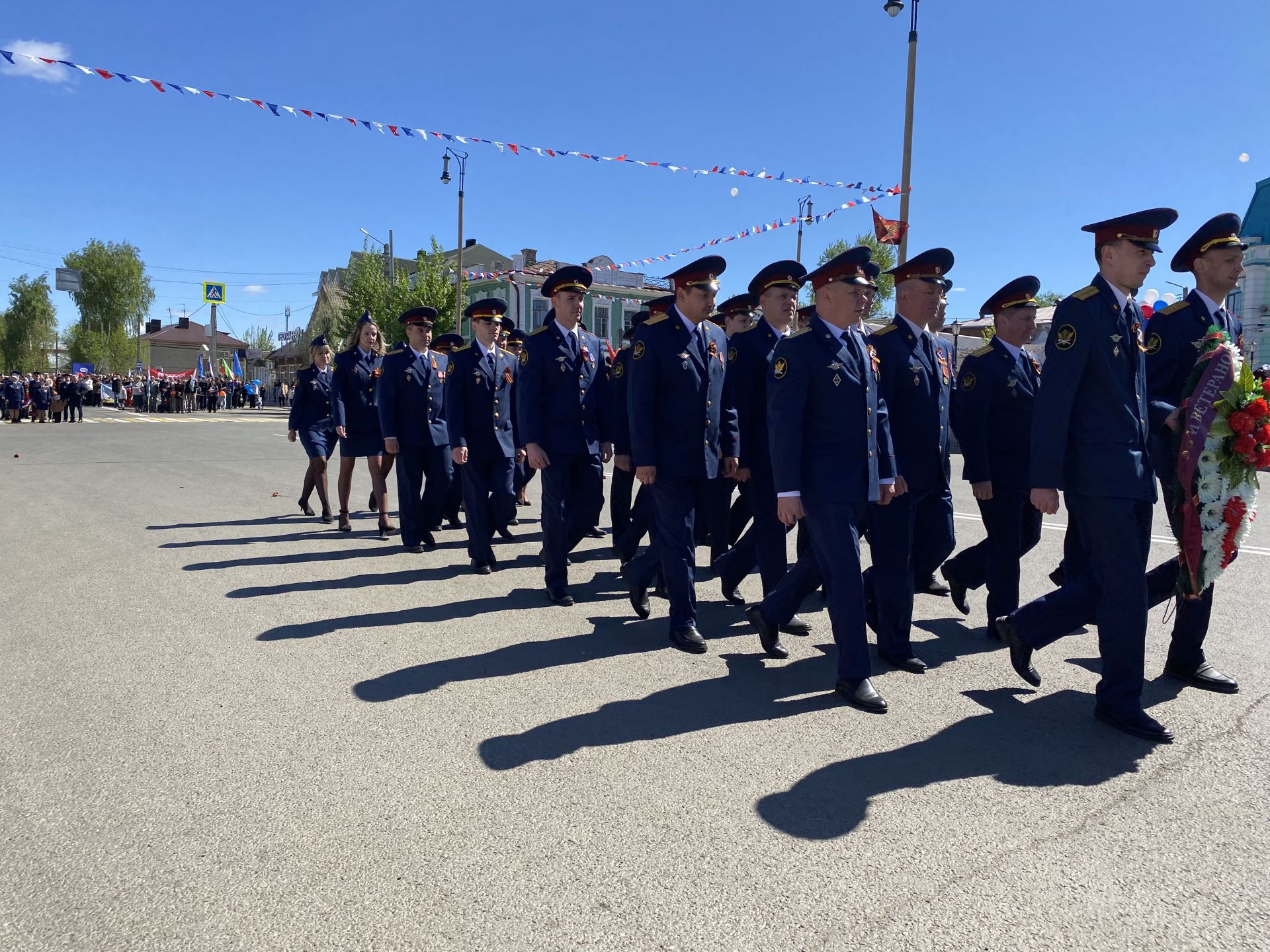 Праздничный парад, вручение наград, тематические площадки: в Чистополе отмечают День Победы