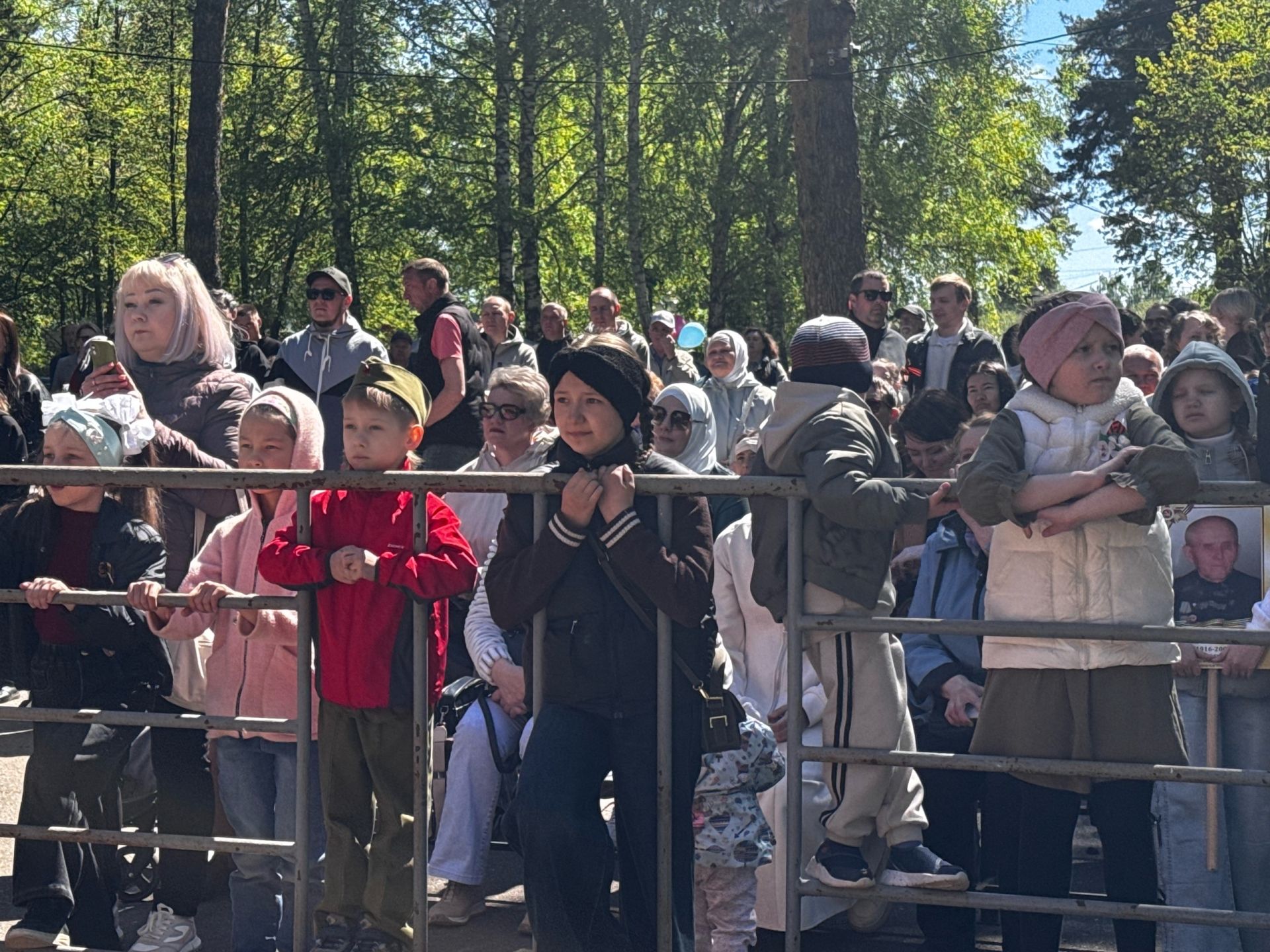 Праздничный парад, вручение наград, тематические площадки: в Чистополе отмечают День Победы