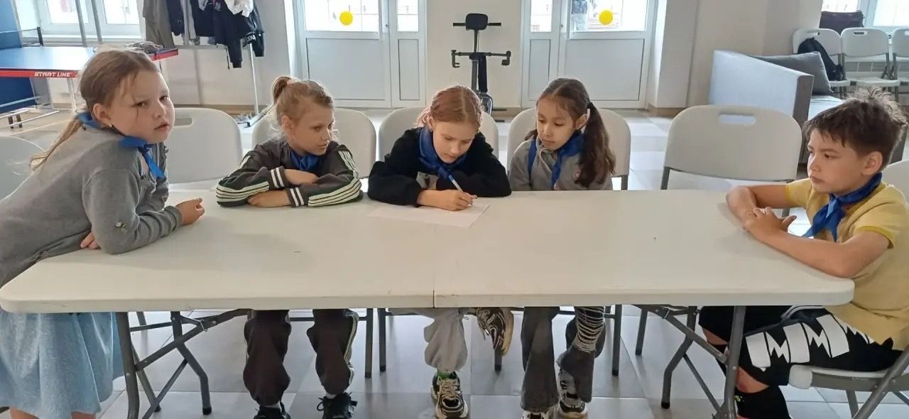 На пассажирской пристани состоялся исторический баттл: молодёжь сразилась в знании фактов о Великой Отечественной войне