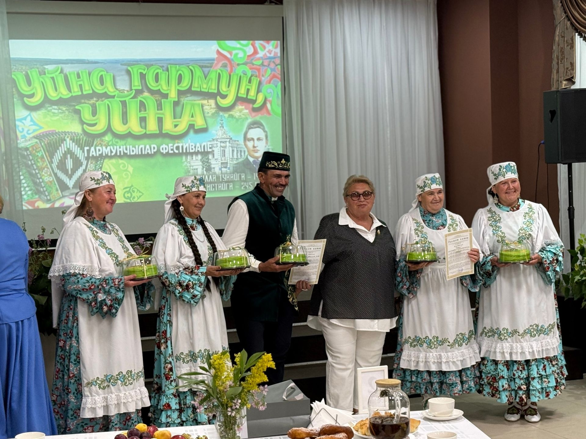 В Чистополе состоялся первый фестиваль гармонистов и баянистов