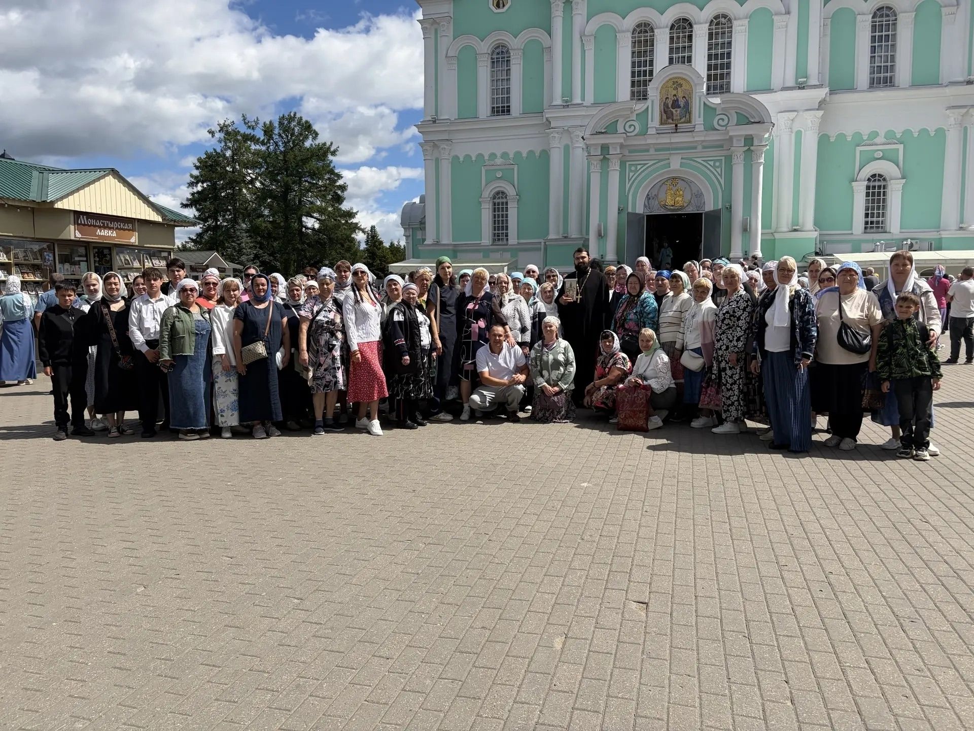 Чистопольские паломники совершили поездку в Серафимо-Дивеевский монастырь