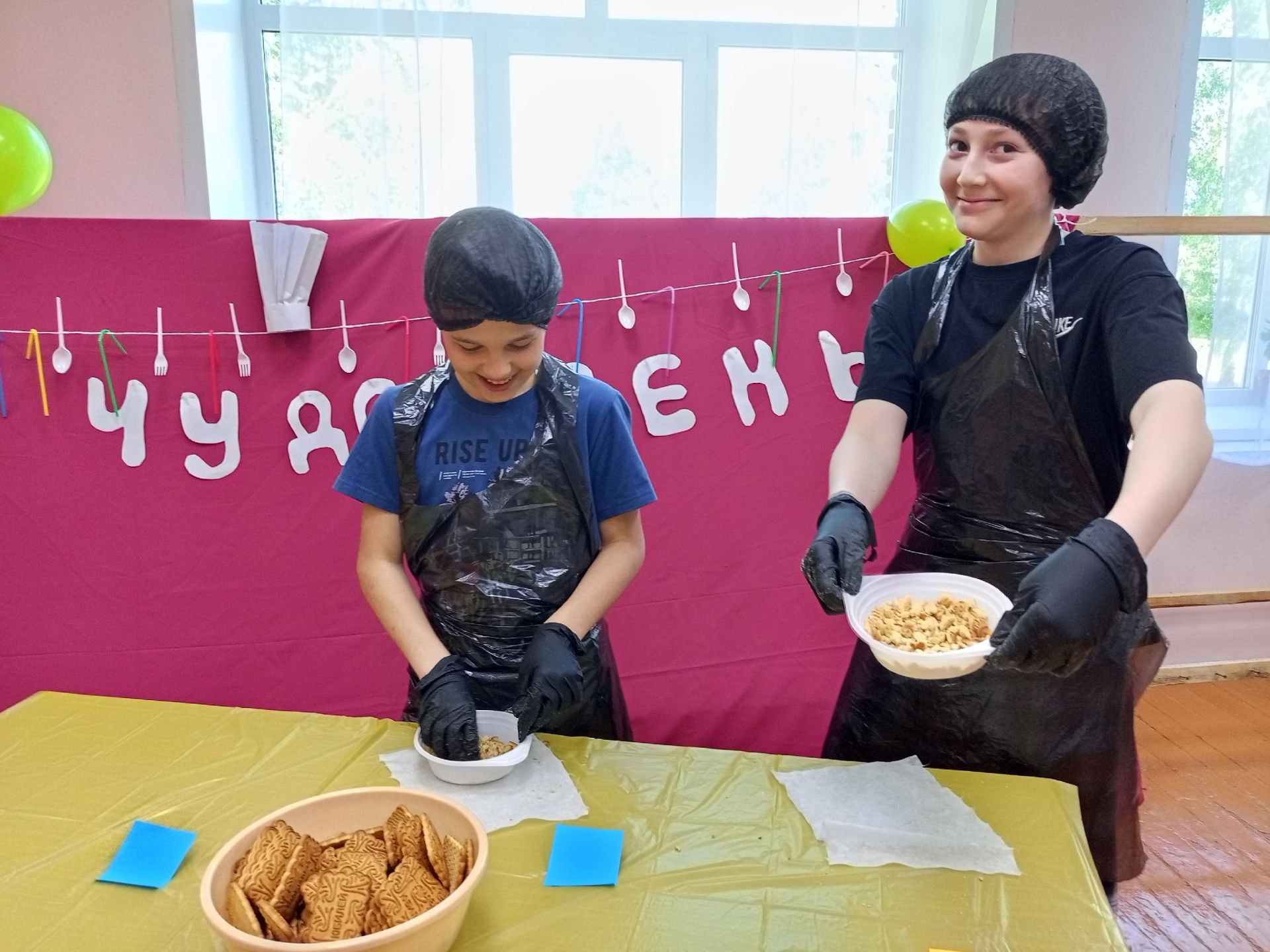 В селе Чистопольского района дети научились готовить пирожное «Картошка»