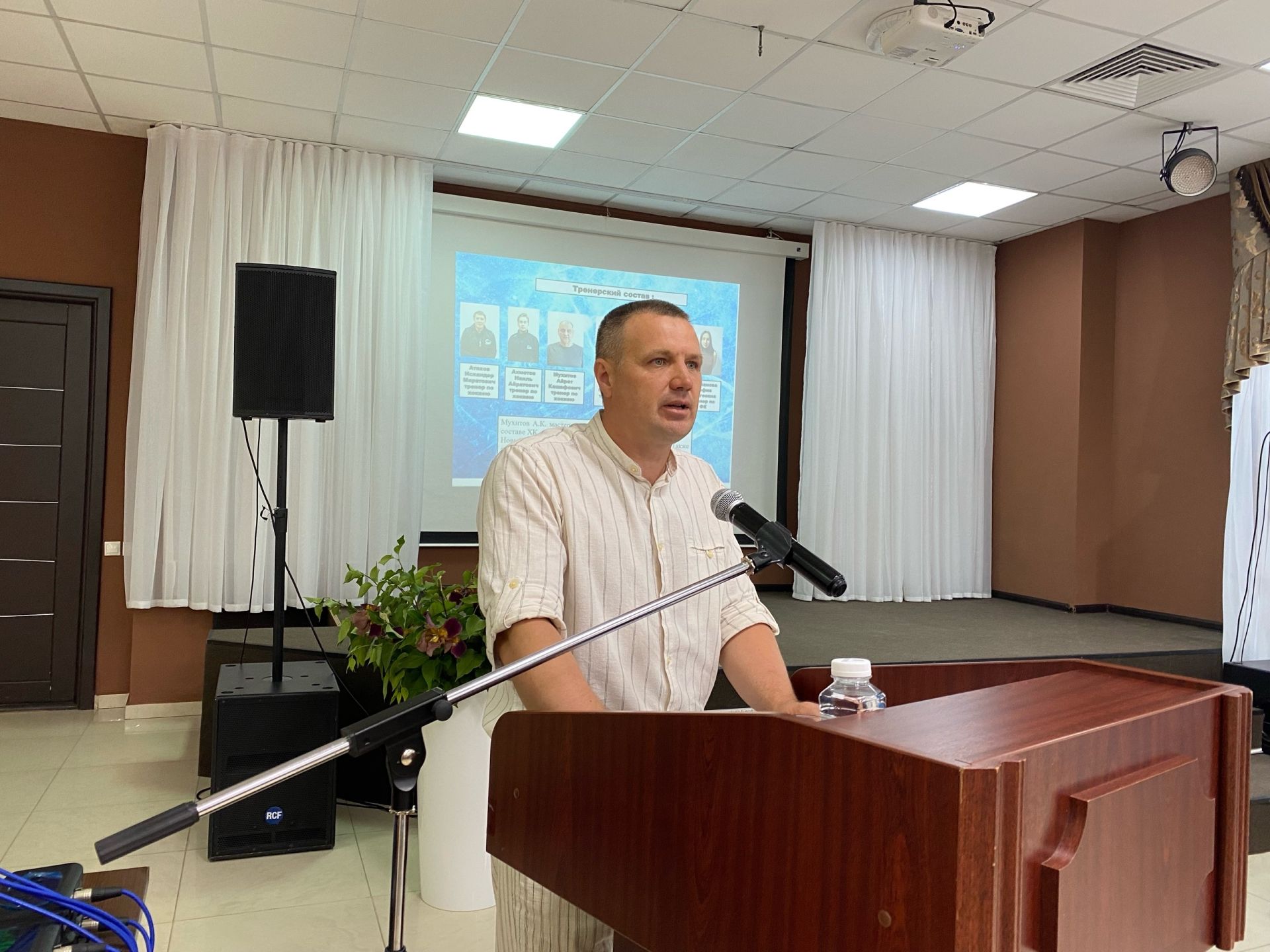 Спорт, сельское хозяйство и оперативная обстановка: о чем говорили на еженедельном совещании в Чистопольском районе