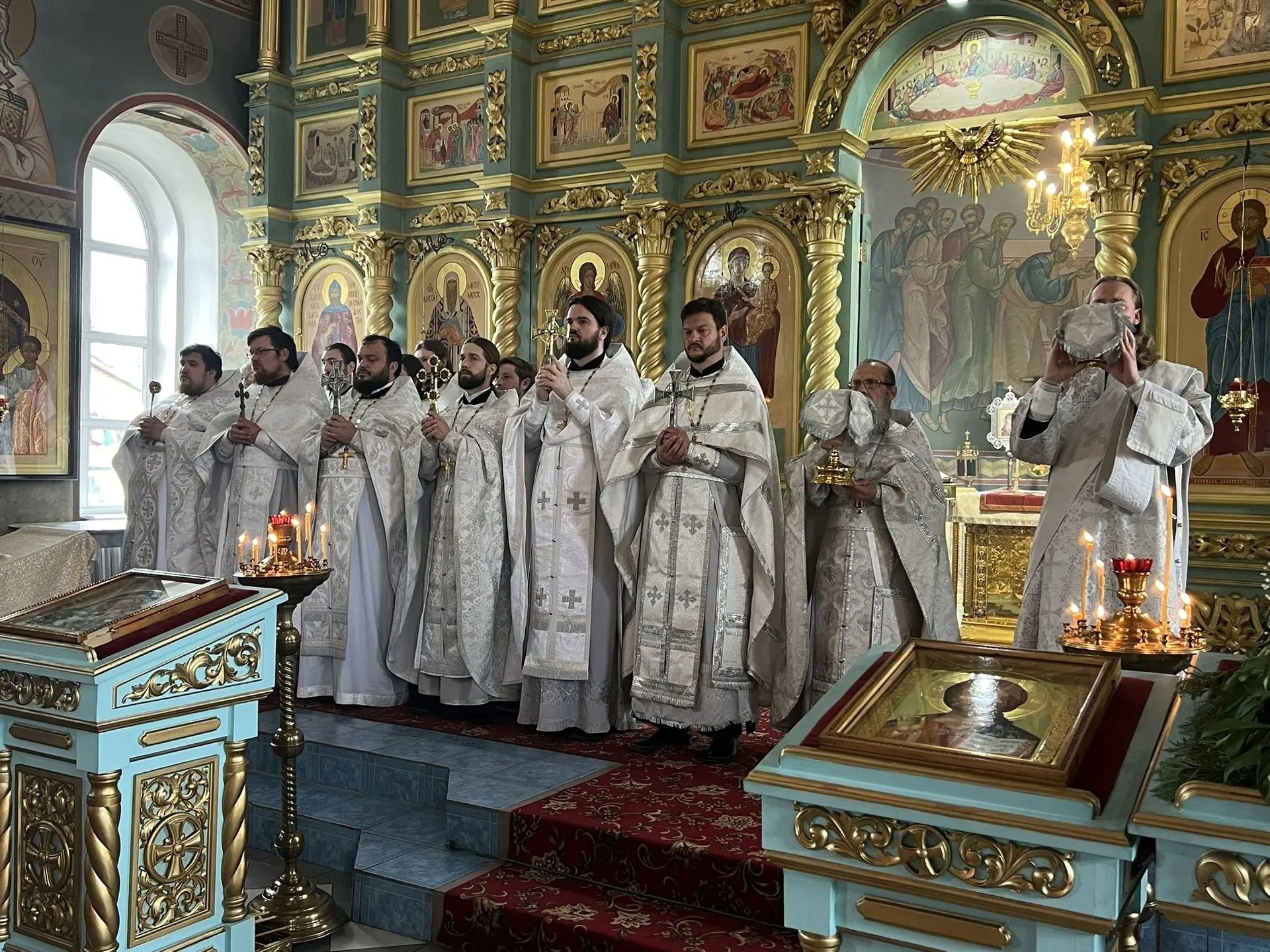 В Свято-Троицком храме почтили память иерея Сергия Рыбочкина