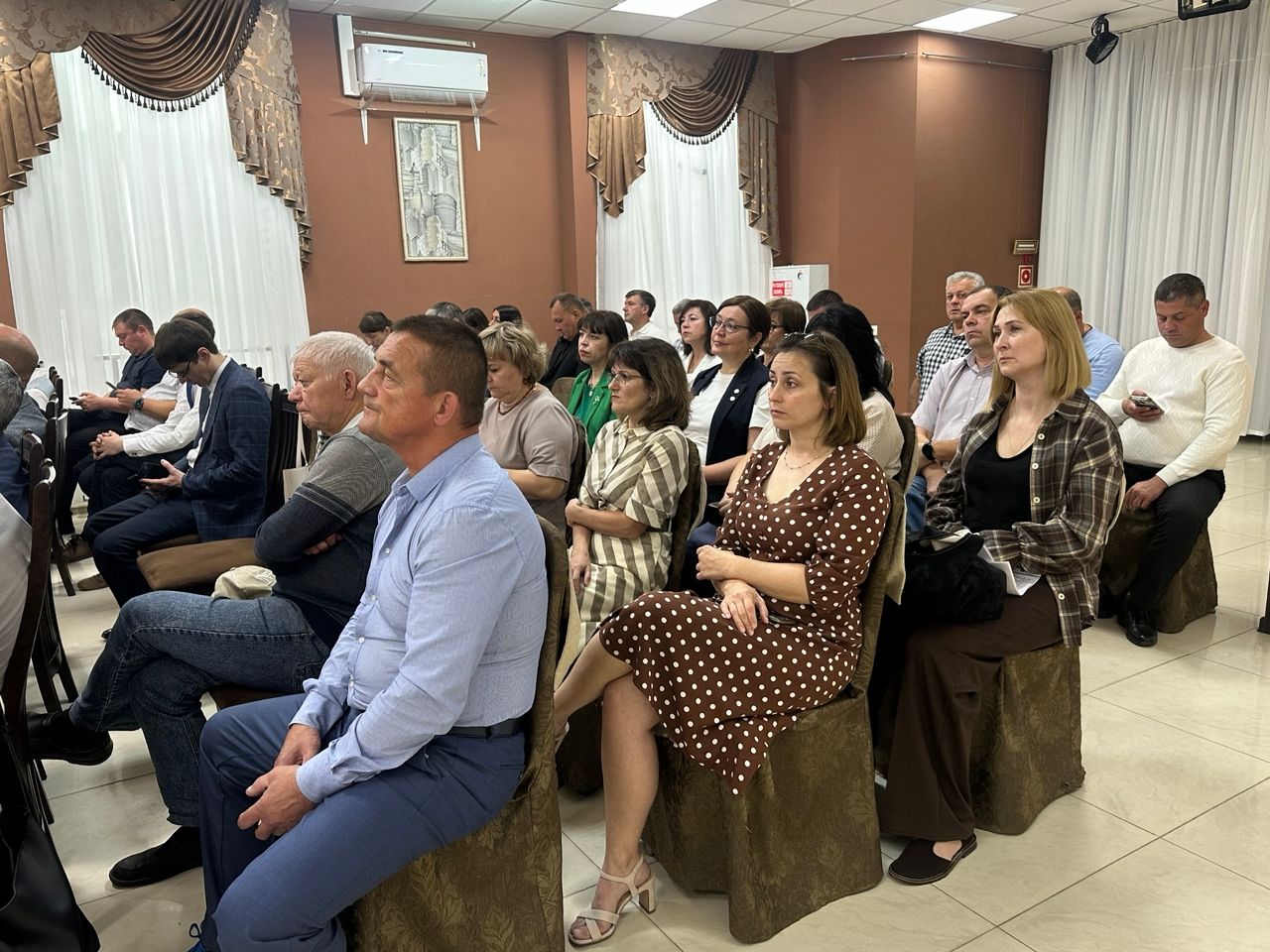 Главе Чистопольского района доложили о результатах противопожарной защиты лесов и оперативной обстановке