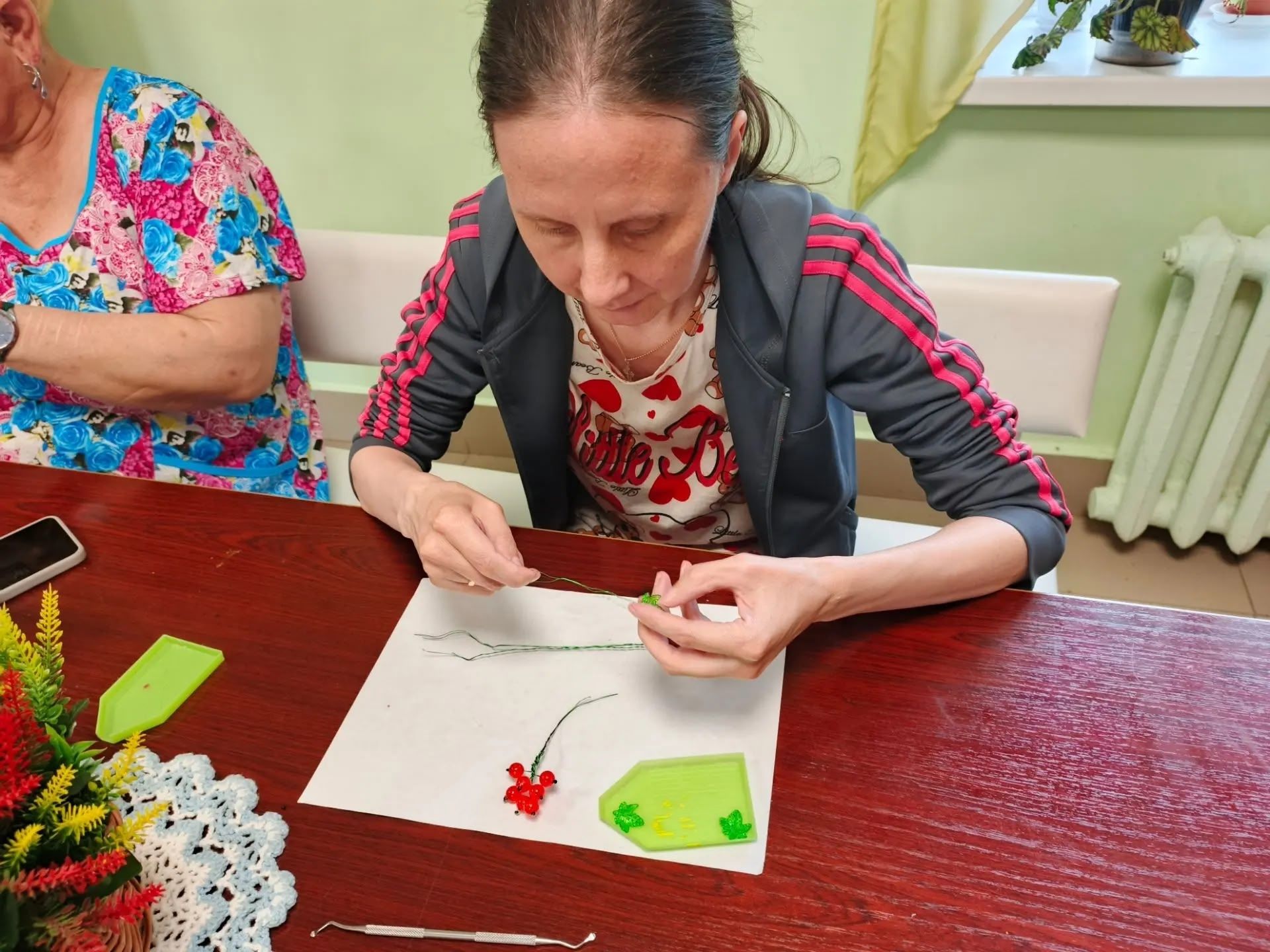 В чистопольском доме-интернате прошёл мастер-класс «Смородиновый мусс»