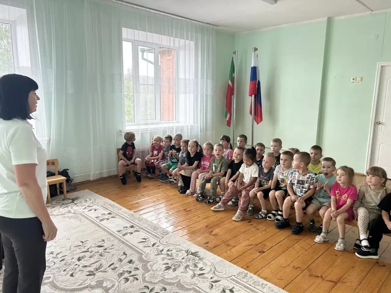 Урок безопасности для дошколят прошёл в чистопольском детском саду