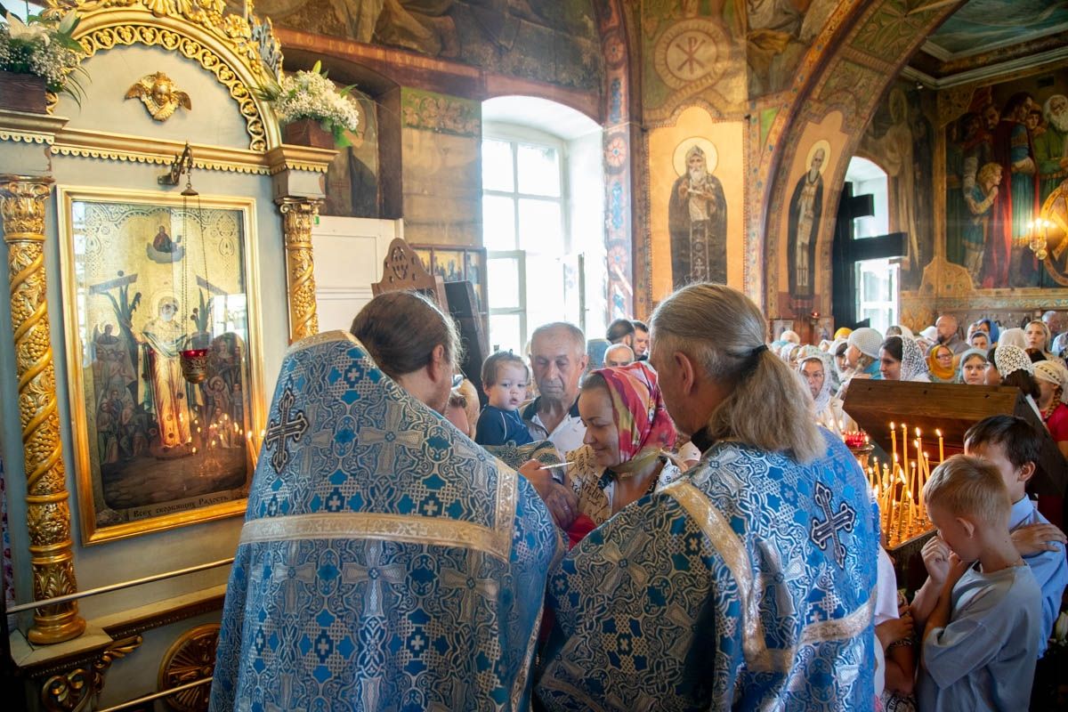 В Казанском храме Чистополя торжественно отметили престольный праздник