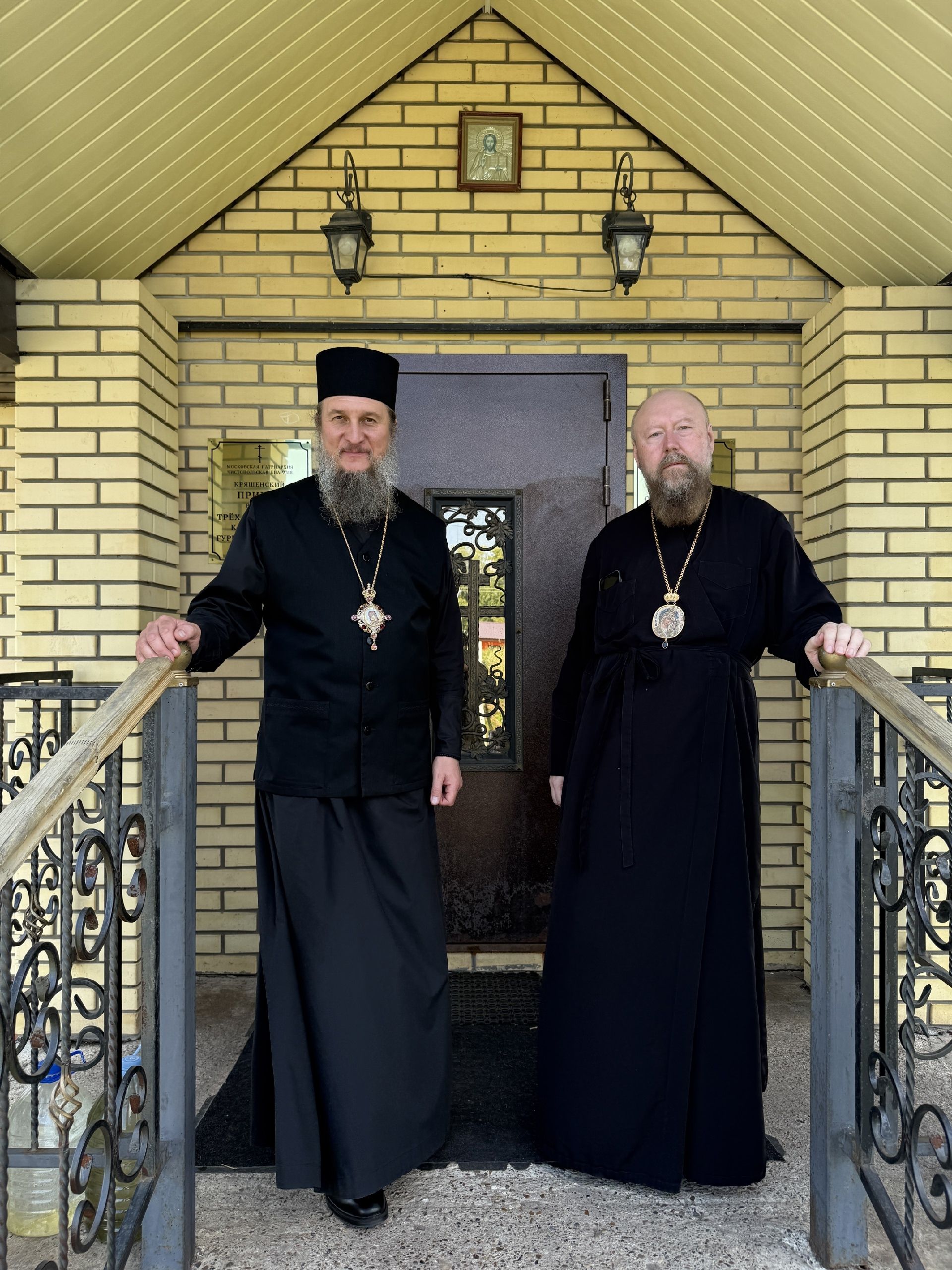 Епископ Филарет посетил храмы Чистополя