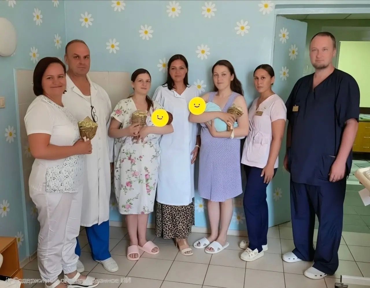 В чистопольском роддоме поздравили молодых мам с Днём семьи, любви и верности