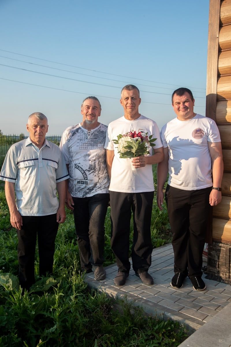 В селе Булдырь отметили День семьи, любви и верности молебном и народными гуляньями