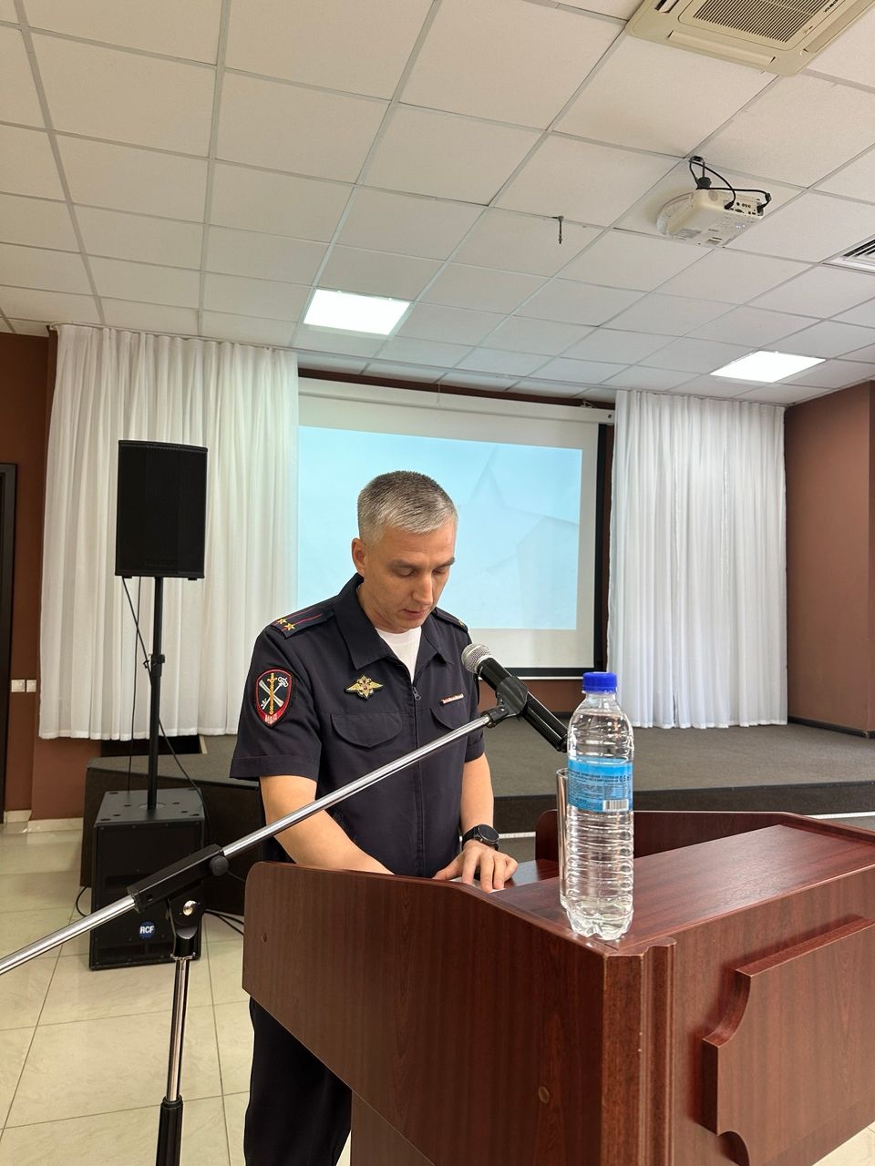 Дмитрий Иванов заслушал доклады об эпидобстановке, уборочной и состоянии правопорядка