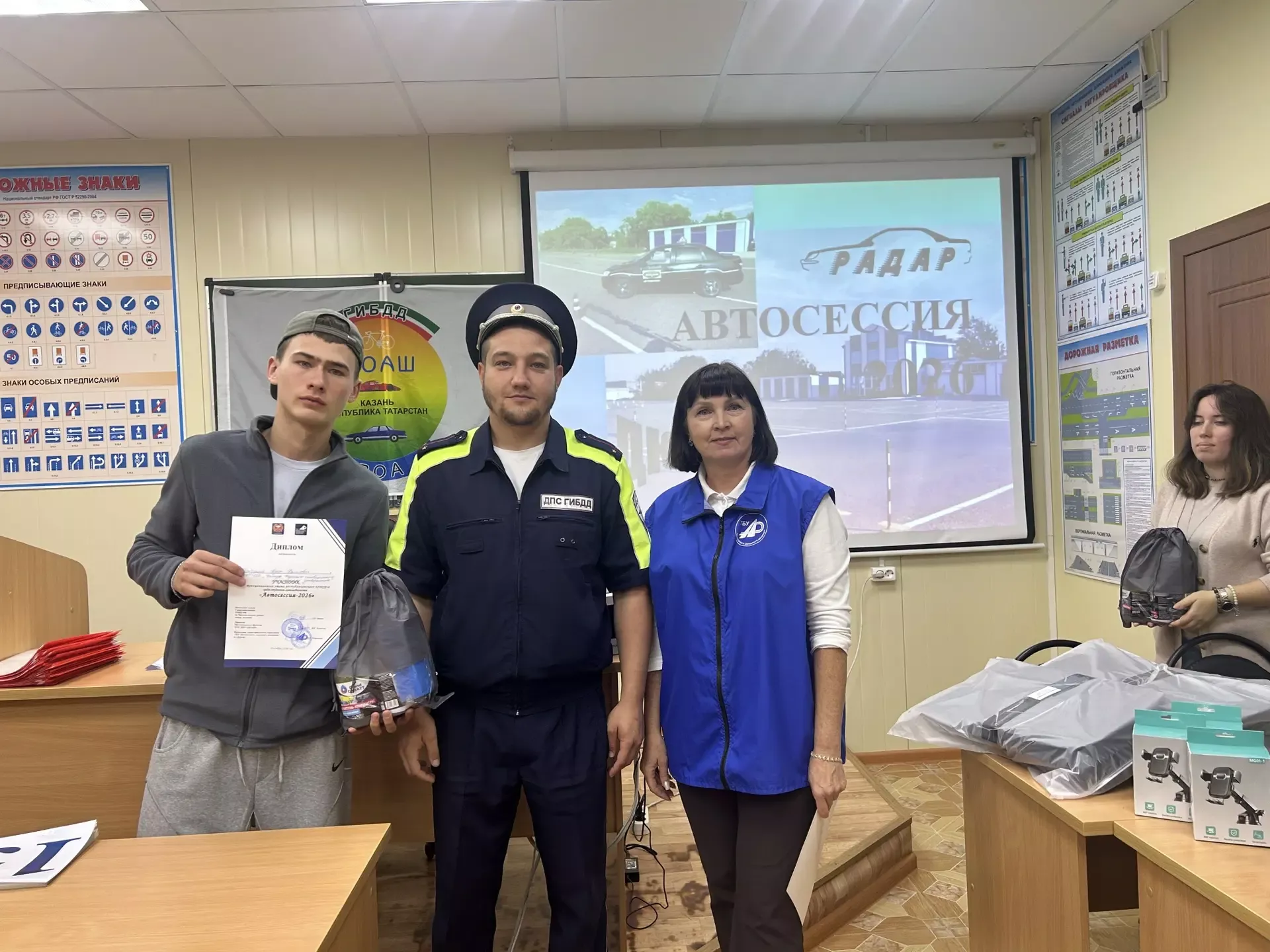 Студенты боролись за победу в конкурсе водительского мастерства в Чистополе