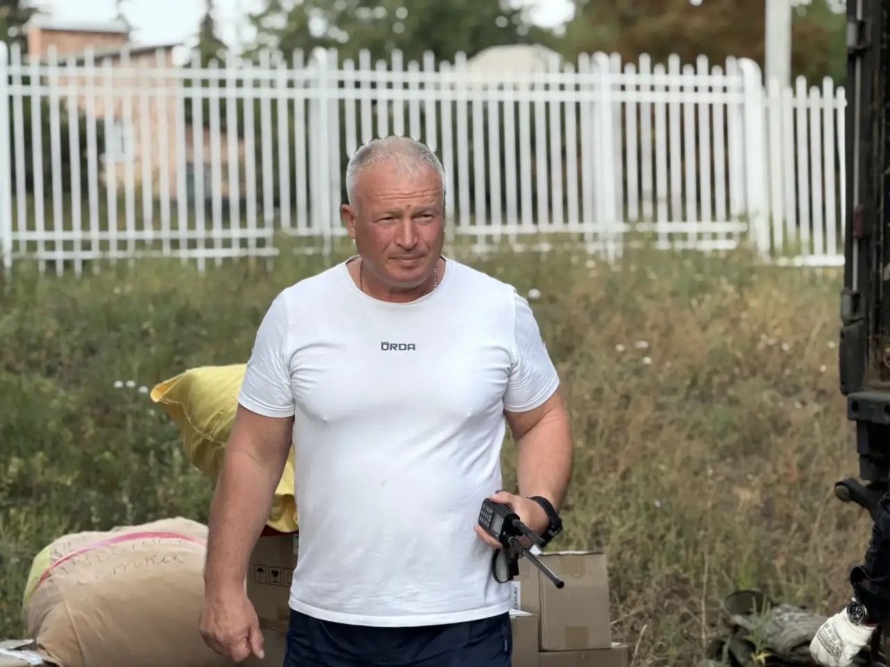 Глава Чистопольского района доставил гуманитарный груз бойцам и в Лисичанск