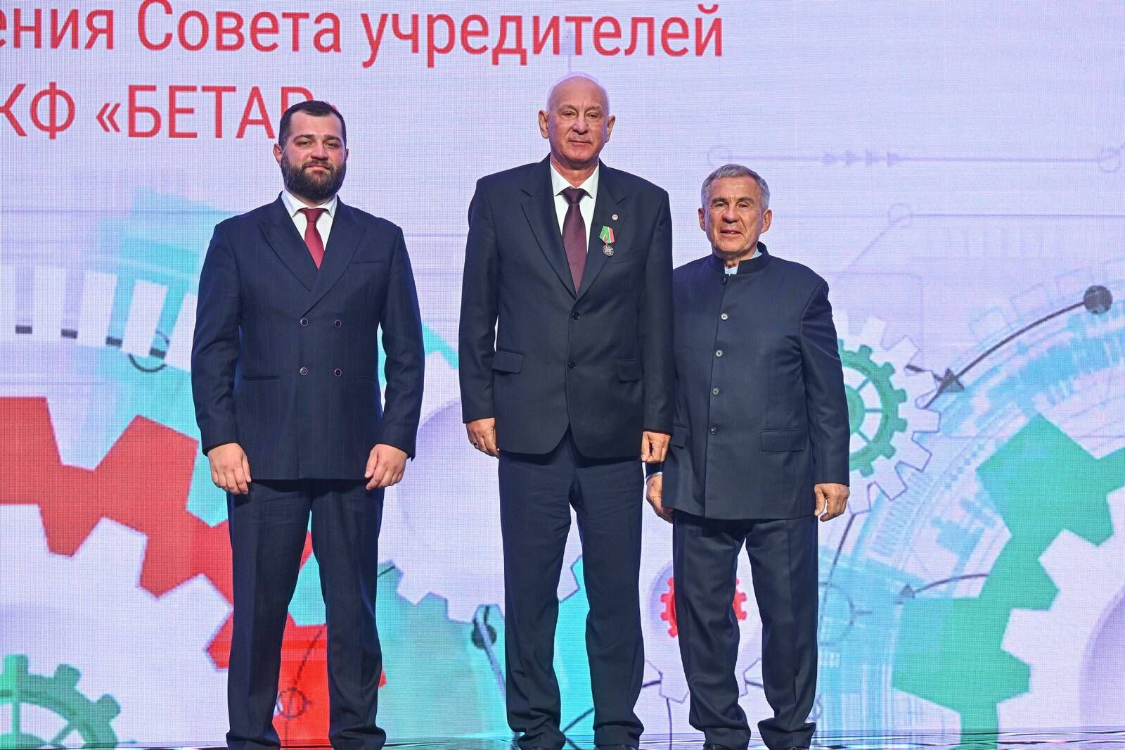 Президент БЕТАРа Владимир Зайцев удостоен медали ордена «За заслуги перед РТ»