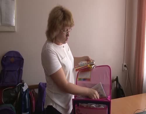 В Чистополе продолжается благотворительная акция «Помоги собраться в школу»