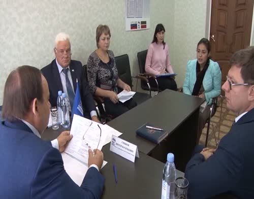 Депутат Госсовета РТ Виктор Смыков провел прием граждан в Чистополе