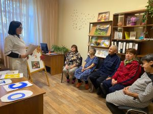 В чистопольском доме-интернате прошел увлекательный психологический тренинг «Осень не повод для грусти»