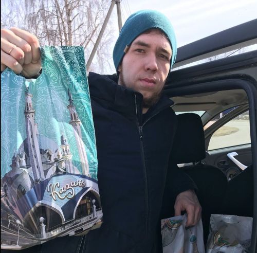 В Чистополе Айдар Галимов помогает нуждающимся и людям с инвалидностью
