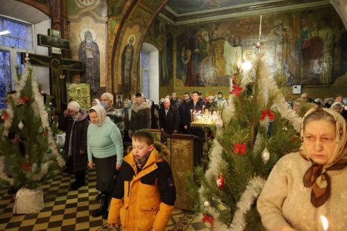 В чистопольском храме прошла Божественная литургия