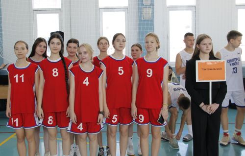 В Чистополе прошел девизиональный этап школьной баскетбольной лиги