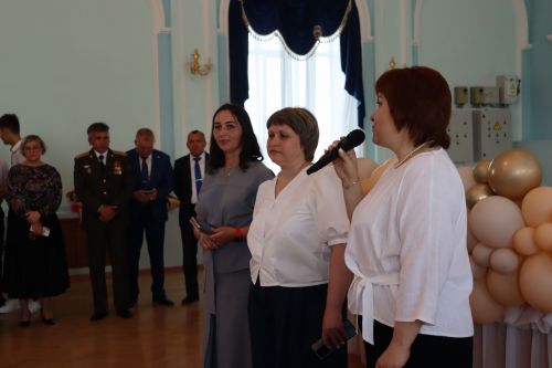 Для чистопольских выпускников прозвенел последний звонок