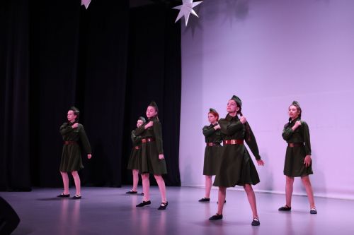 В Молодежном центре прошел конкурс солдатской песни