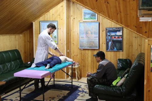 В Чистополе дипломированный специалист бесплатно делает массаж детям с ограниченными возможностями