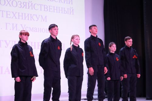 В Молодежном центре прошел конкурс солдатской песни