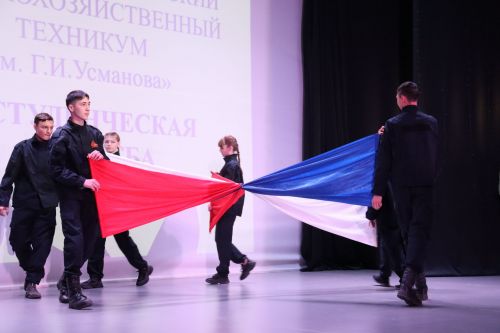 В Молодежном центре прошел конкурс солдатской песни