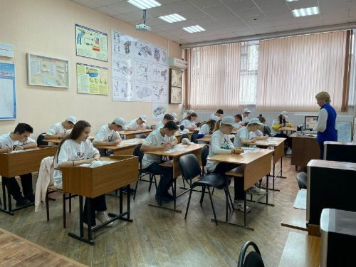 Чистопольские старшеклассники стали участниками конкурса «Знатоки ПДД»